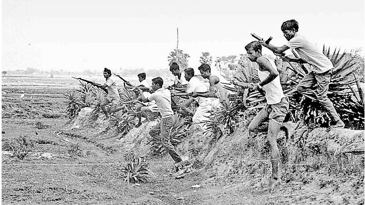 আলোকচিত্রী: অমিয় তরফদার