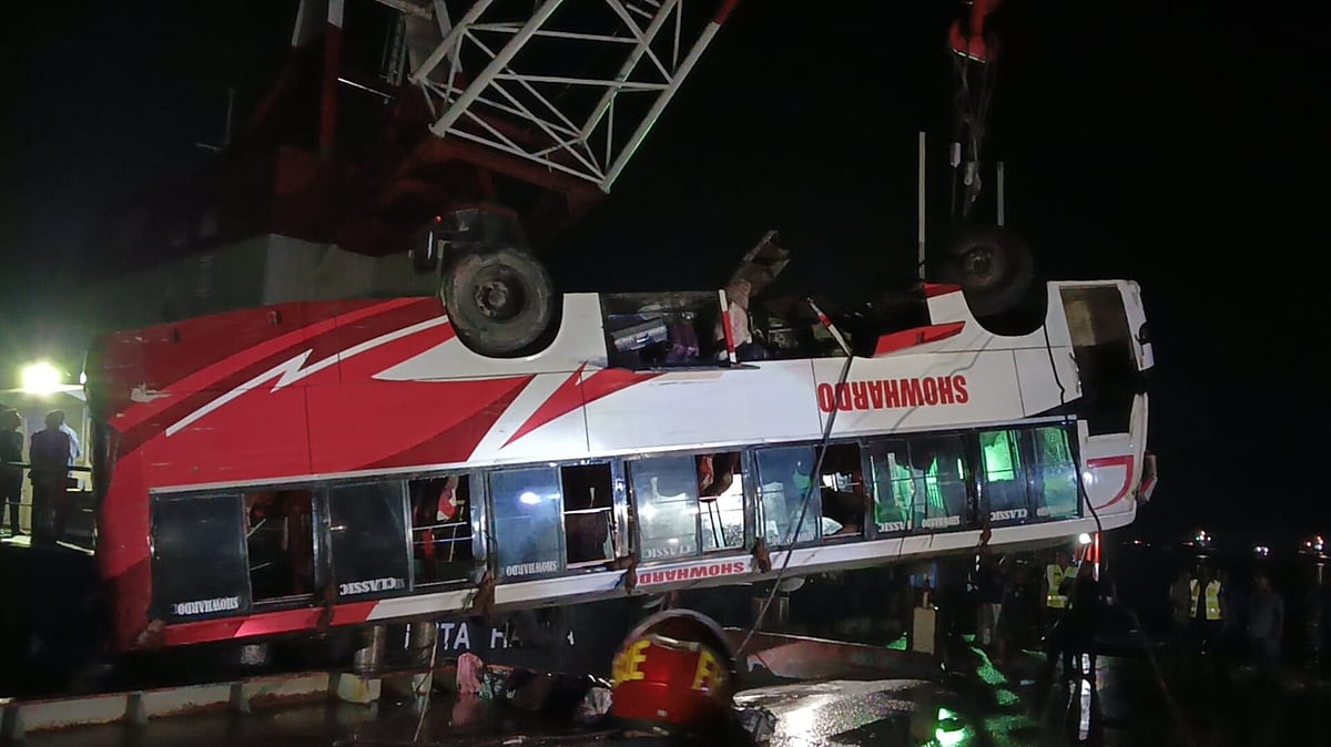 পদ্মায় বাসডুবির ২০ মিনিট আগেও মেয়ের সঙ্গে কথা হয় মর্জিনার