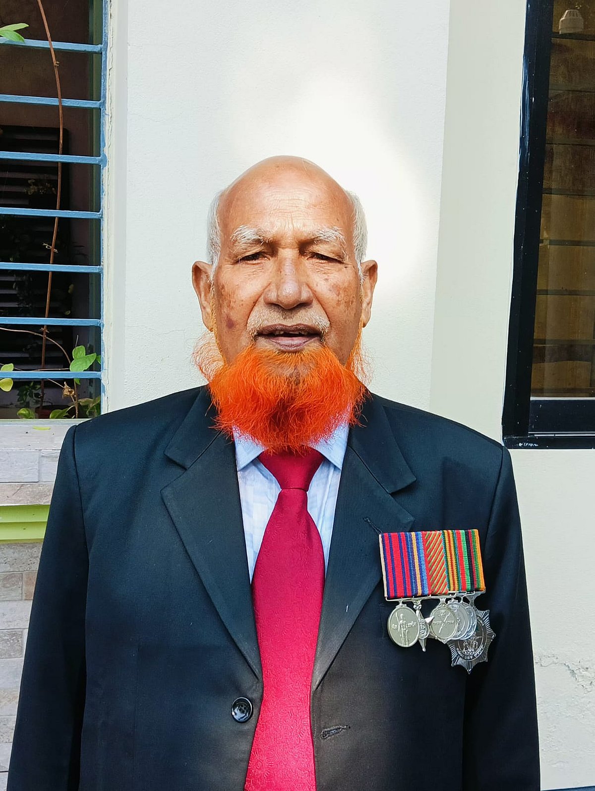 লালমনিরহাটে স্বাধীনতা দিবসে বীর প্রতীককে আমন্ত্রণ না দেওয়ার অভিযোগ