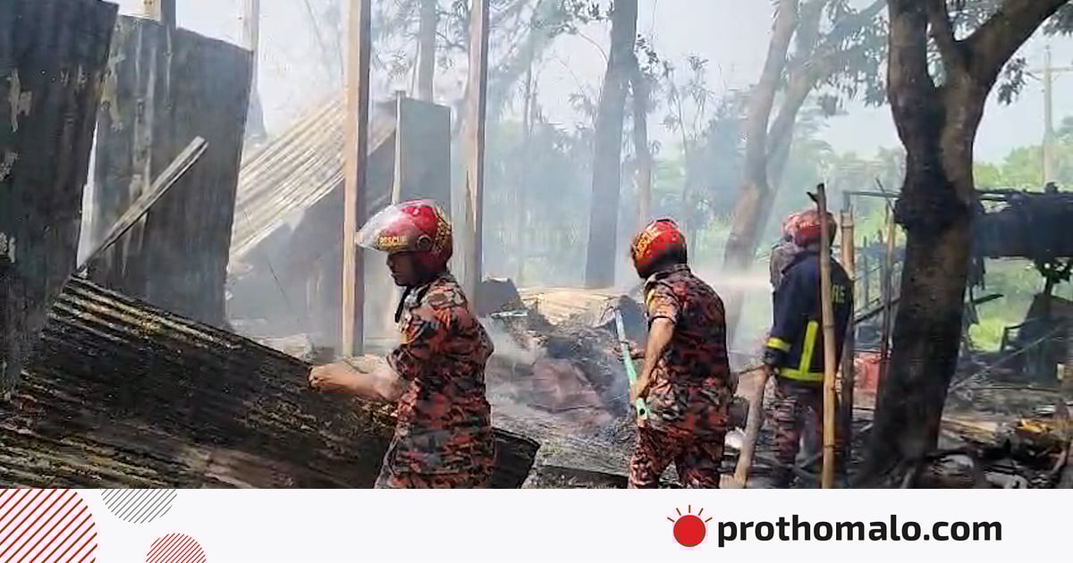 শরীয়রতপুরে নিষিদ্ধ ছাত্রলীগের নেতার সঙ্গে বিএনপির কর্মীদের সংঘর্ষ, আহত ৮ শরীয়রতপুরে নিষিদ্ধ ছাত্রলীগের নেতার সঙ্গে বিএনপির কর্মীদের সংঘর্ষ, আহত ৮