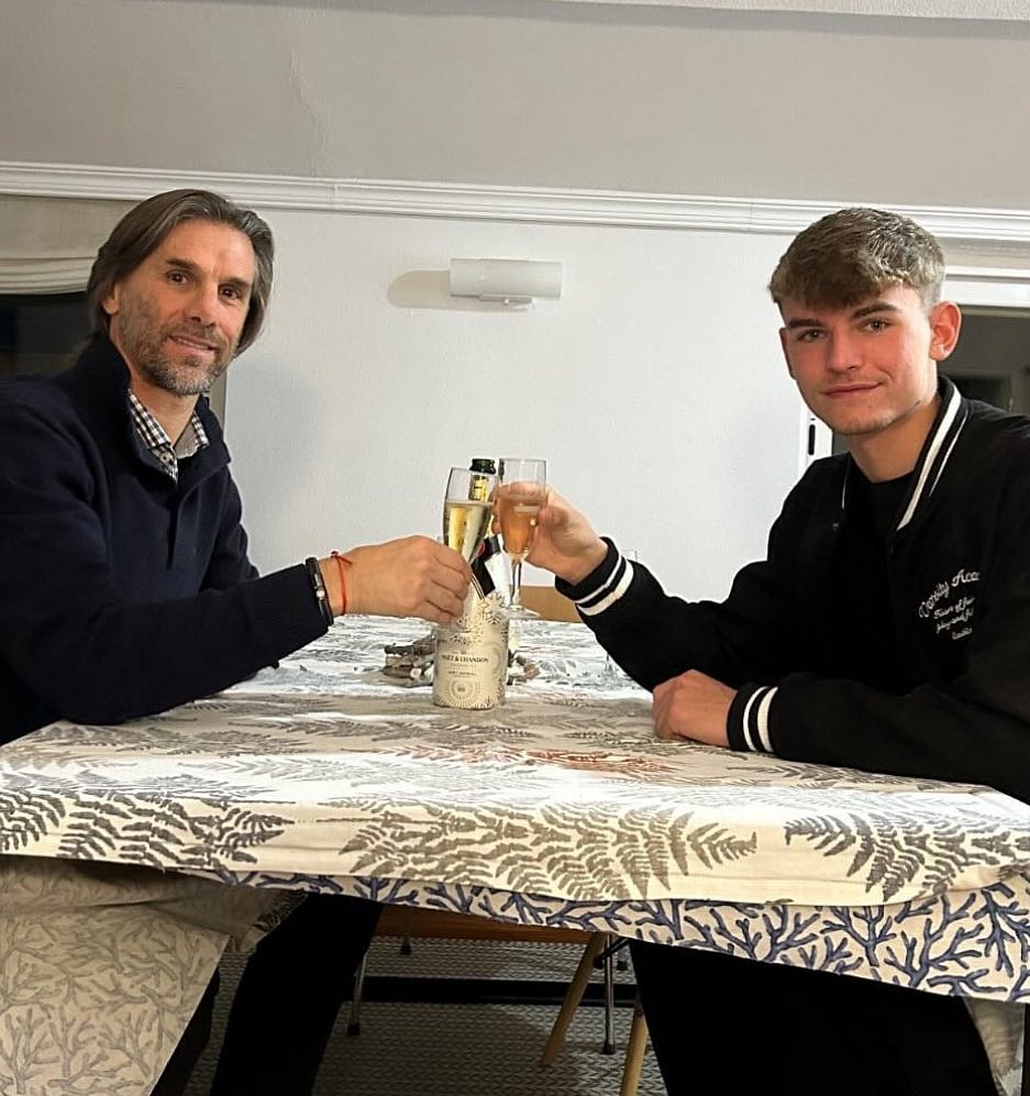 আর্জেন্টিনার জার্সিতে বাবা–ছেলের গোল: পাবলোর পর এবার নিকো