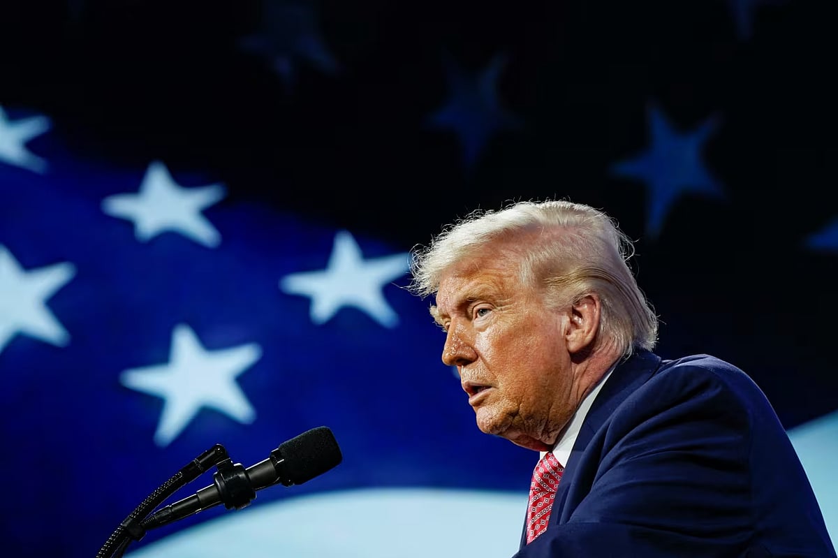 ইরানে আরও ৩,৫৫৪টি লক্ষ্যবস্তুতে হামলা করা বাকি আছে: ট্রাম্প