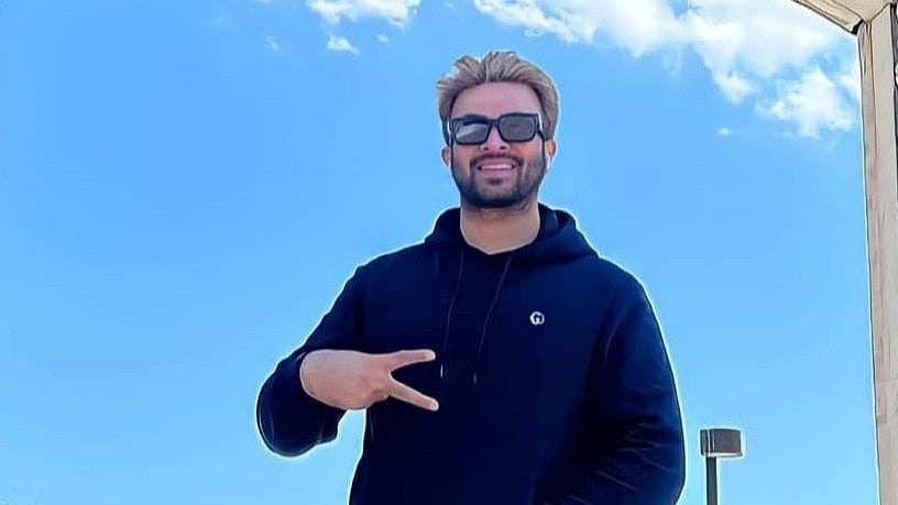 দুই রাজপুত্রকে নিয়ে অনেক আনন্দে থাকো