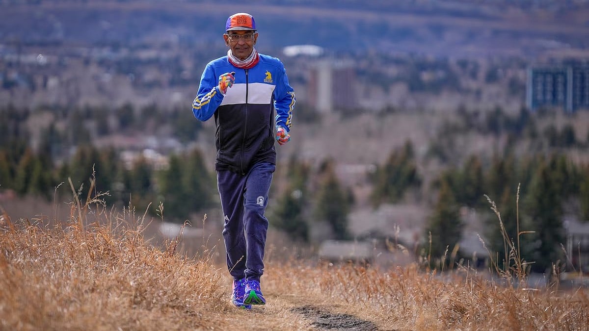 এভারেস্ট থেকে অ্যান্টার্কটিকা—সবখানেই দৌড়েছেন তপন