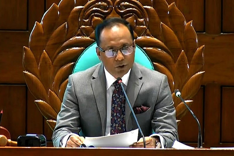 সংসদে শহীদ আবু সাঈদসহ জুলাই শহীদদের শ্রদ্ধা জানালেন ডেপুটি স্পিকার