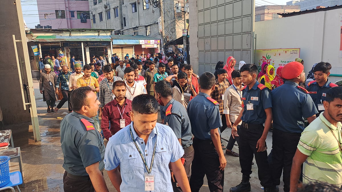 ঈদের ১০ দিনের ছুটি শেষে গাজীপুরে কর্মচাঞ্চল্য, কারখানাগুলোয় উৎপাদন শুরু