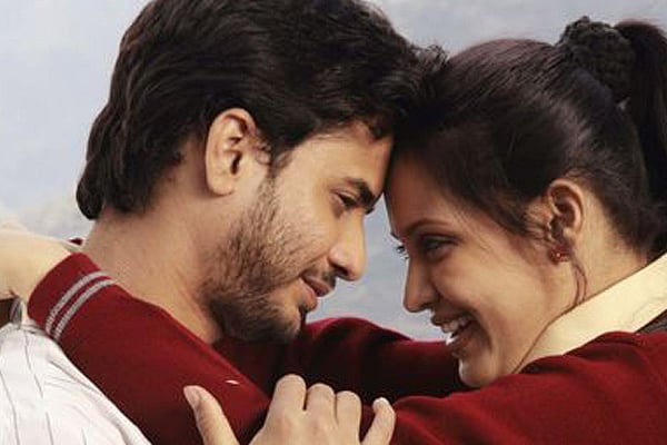 ‘একটি মৃত্যু আমাদের একসুতোয় গেঁথে দিল’