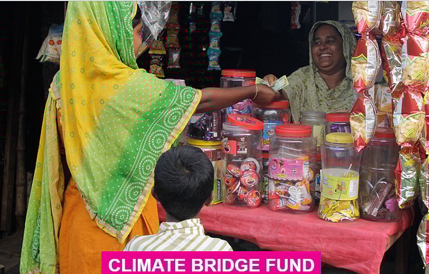 জলবায়ু পরিবর্তন নিয়ে সাংবাদিকতা: ফেলোশিপ দিচ্ছে ‘ক্লাইমেট ব্রিজ ফান্ড’