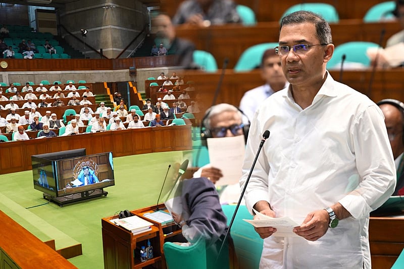 নির্বাচনের আগে কেউ-কেউ টিকিটও বিলি করেছিল: সংসদে প্রধানমন্ত্রী