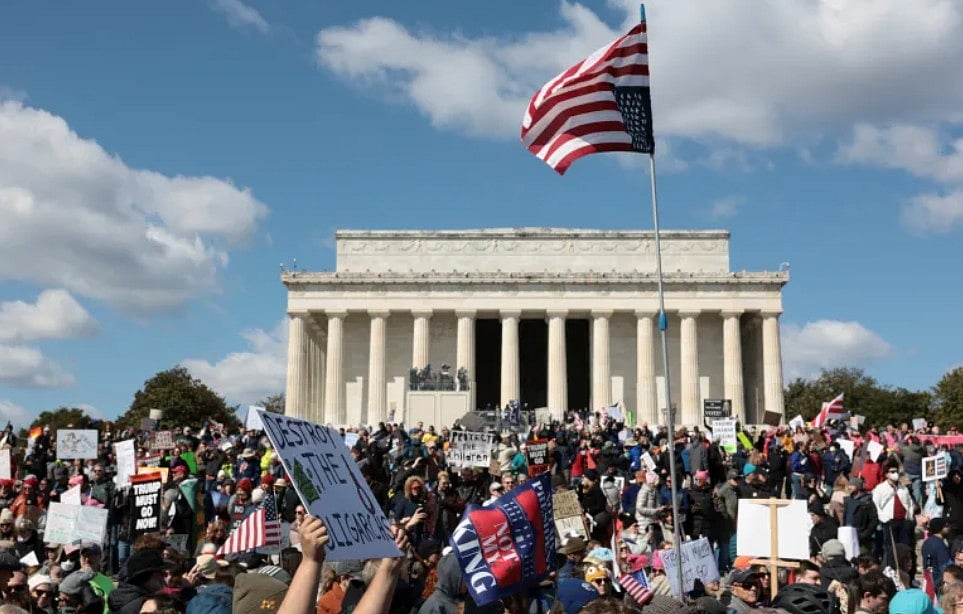 ইরান যুদ্ধে যুক্তরাষ্ট্রের প্রতিদিনের খরচ কত, কী বলছেন বিশেষজ্ঞরা