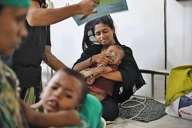 মৃত্যু, আক্রান্তের সংখ্যা, টিকার প্রাপ্যতা ও পদক্ষেপের তথ্য জানতে চেয়ে রিট