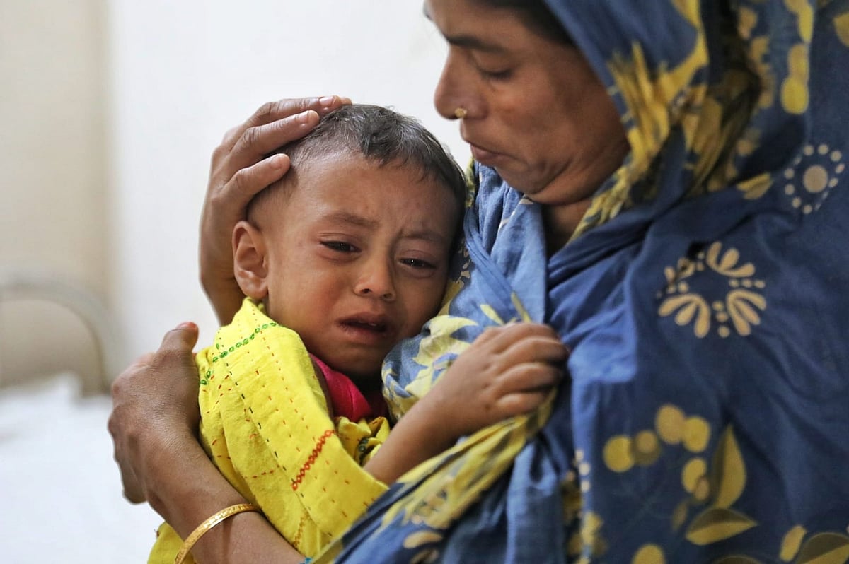 সাত দিন ধরে হাসপাতালে দুই বছরের হোসাইন, বাড়ছে হামের রোগীর চাপ