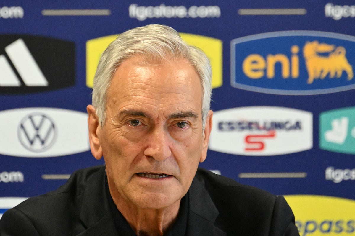 ইতালির ফুটবলপ্রধানের পদত্যাগ, স্টেডিয়াম নিয়ে উয়েফা দিল হুঁশিয়ারি