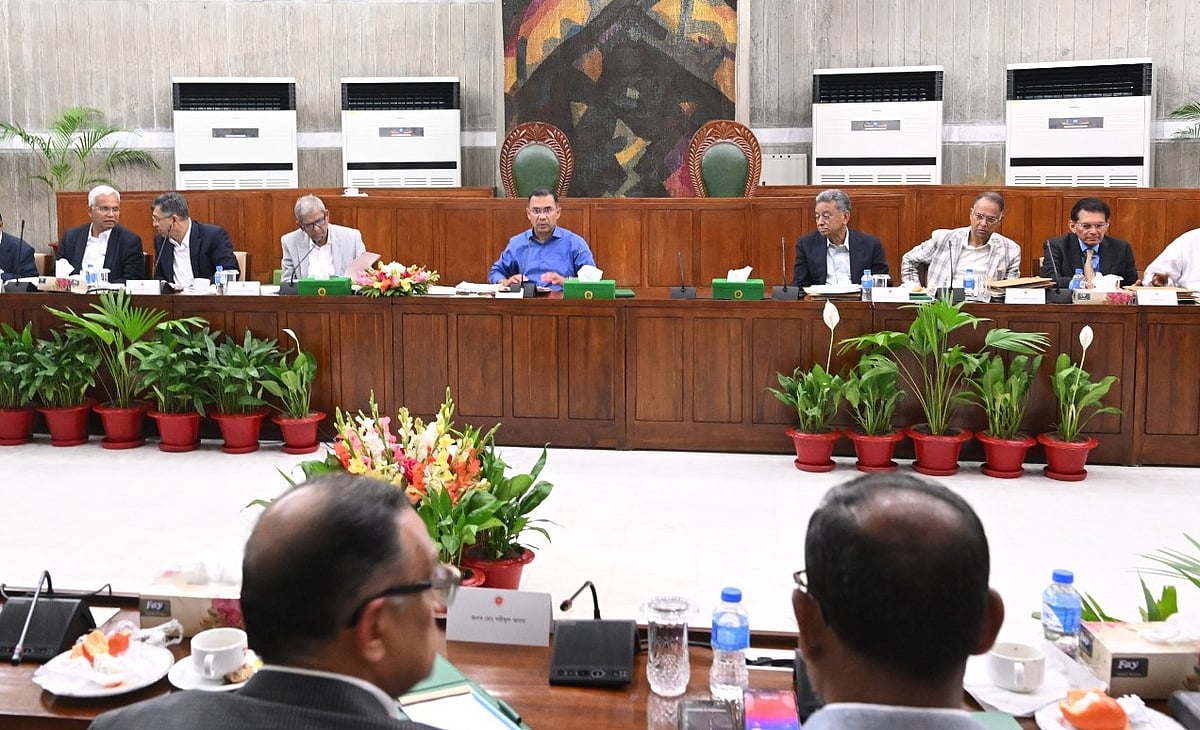 অফিস চলবে সকাল নয়টা থেকে চারটা, মার্কেট বন্ধ সন্ধ্যা ছয়টায়