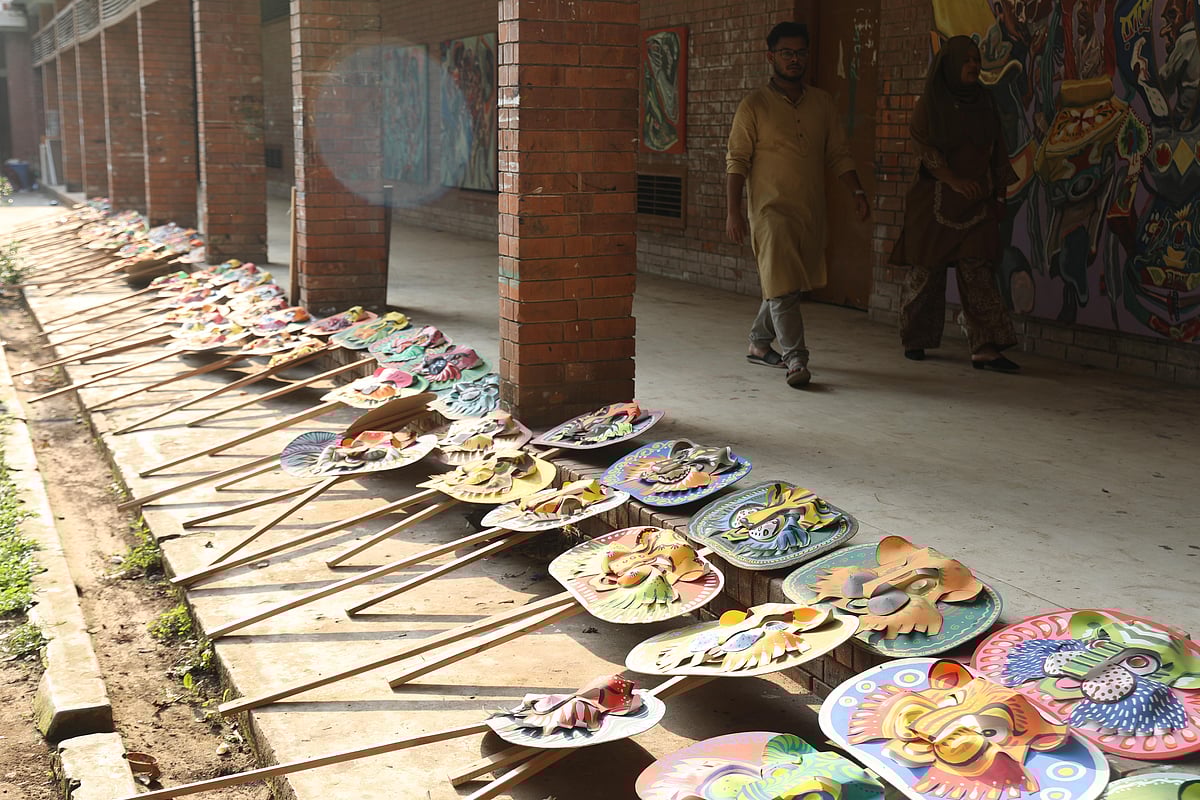 একঝলক (৩ এপ্রিল ২০২৬)