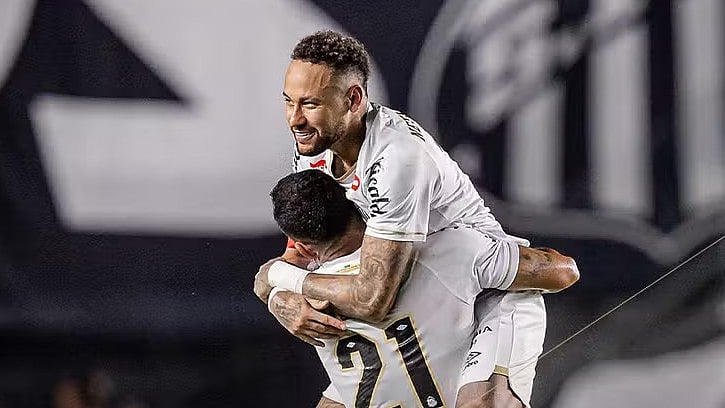 গোল করিয়ে পরের ম্যাচ থেকে ছিটকে গেলেন নেইমার