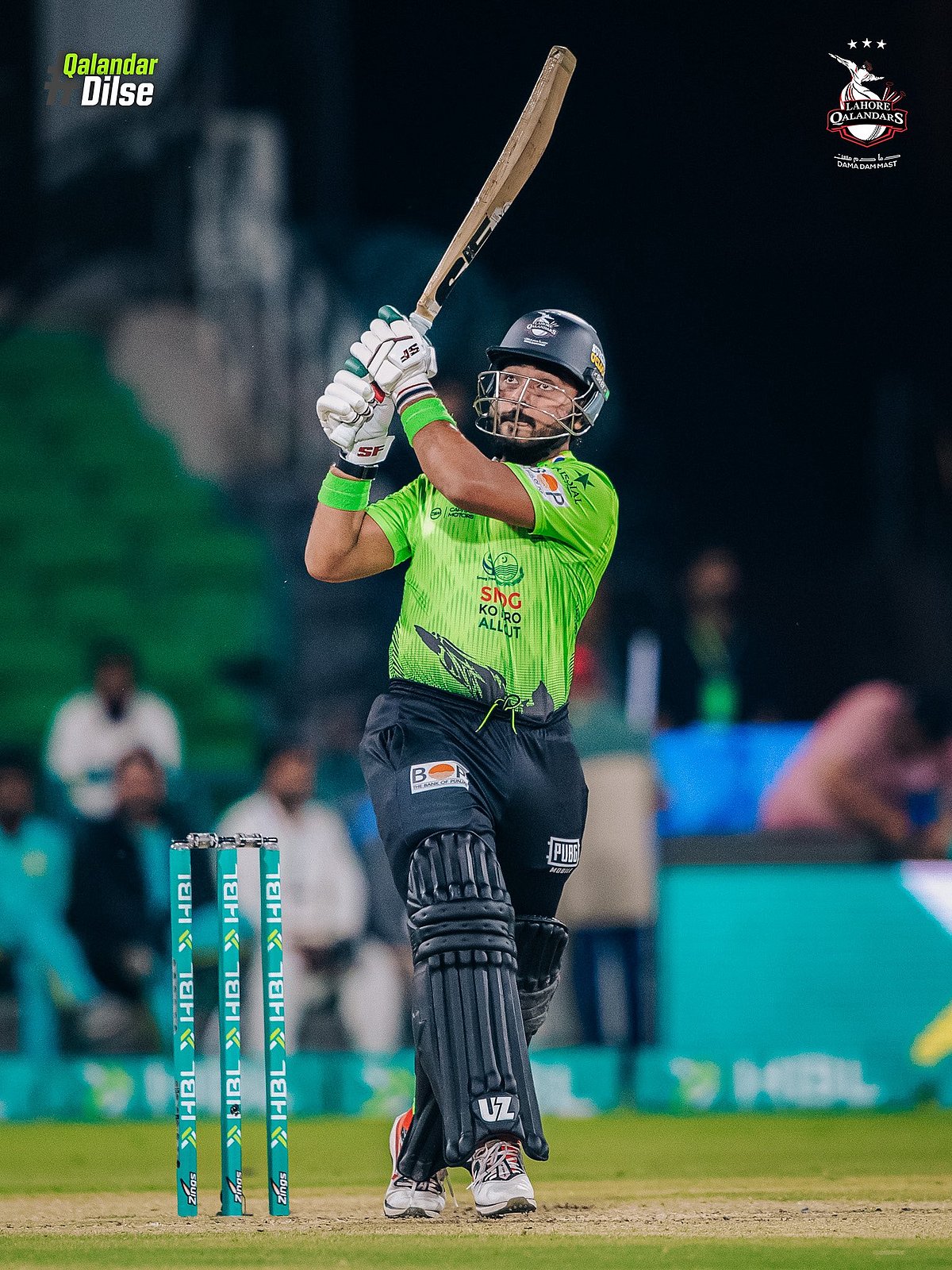 পারভেজের ঝোড়ো ব্যাটিংয়ের পর মোস্তাফিজের জোড়া উইকেট—লাহোরের সহজ জয়