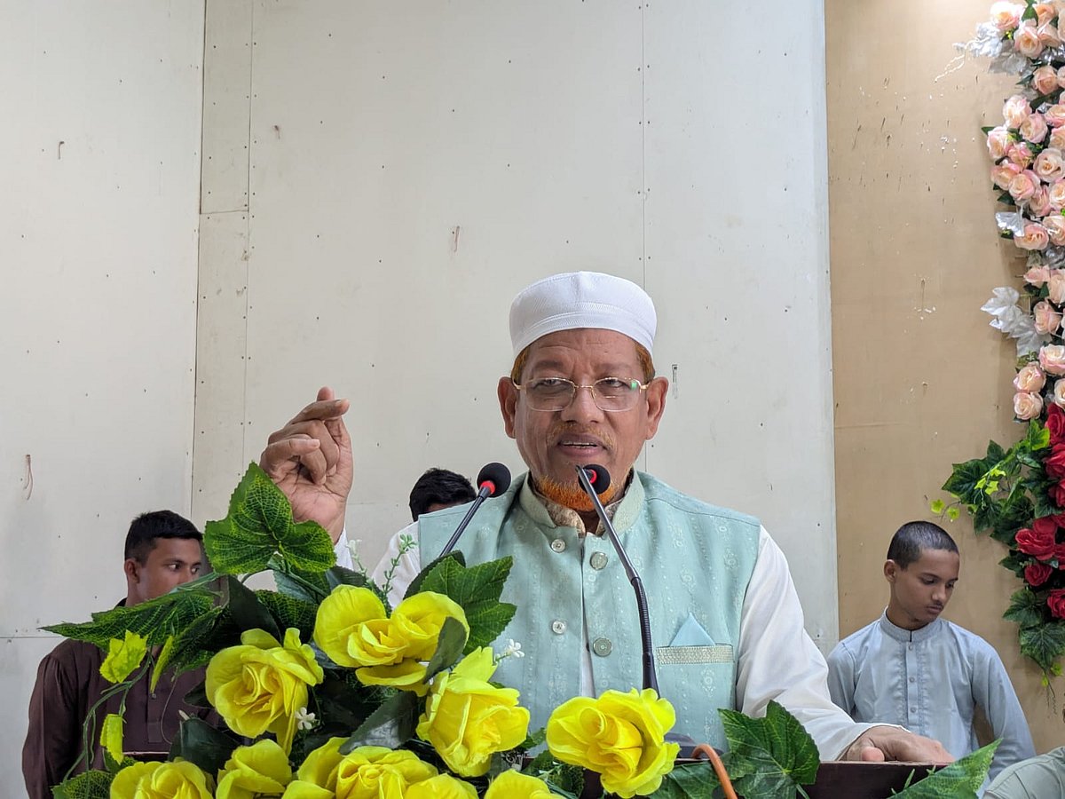 বিএনপির নিজেদের ইচ্ছেমতো সংবিধান সংশোধন নতুন ফ্যাসিবাদের জন্ম দেবে: আযাদ