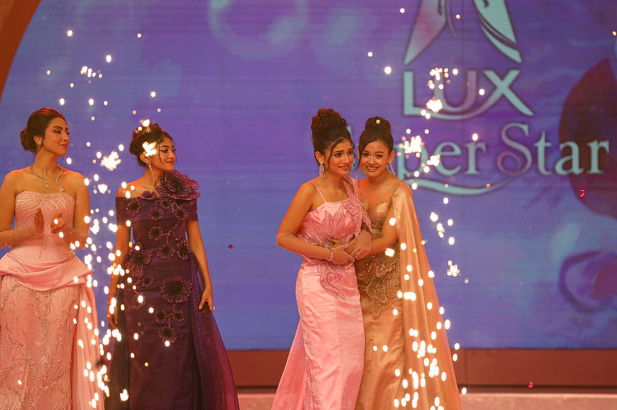 লাক্স সুপারস্টার ২০২৫ হলেন বিদুষী বর্ণিতা