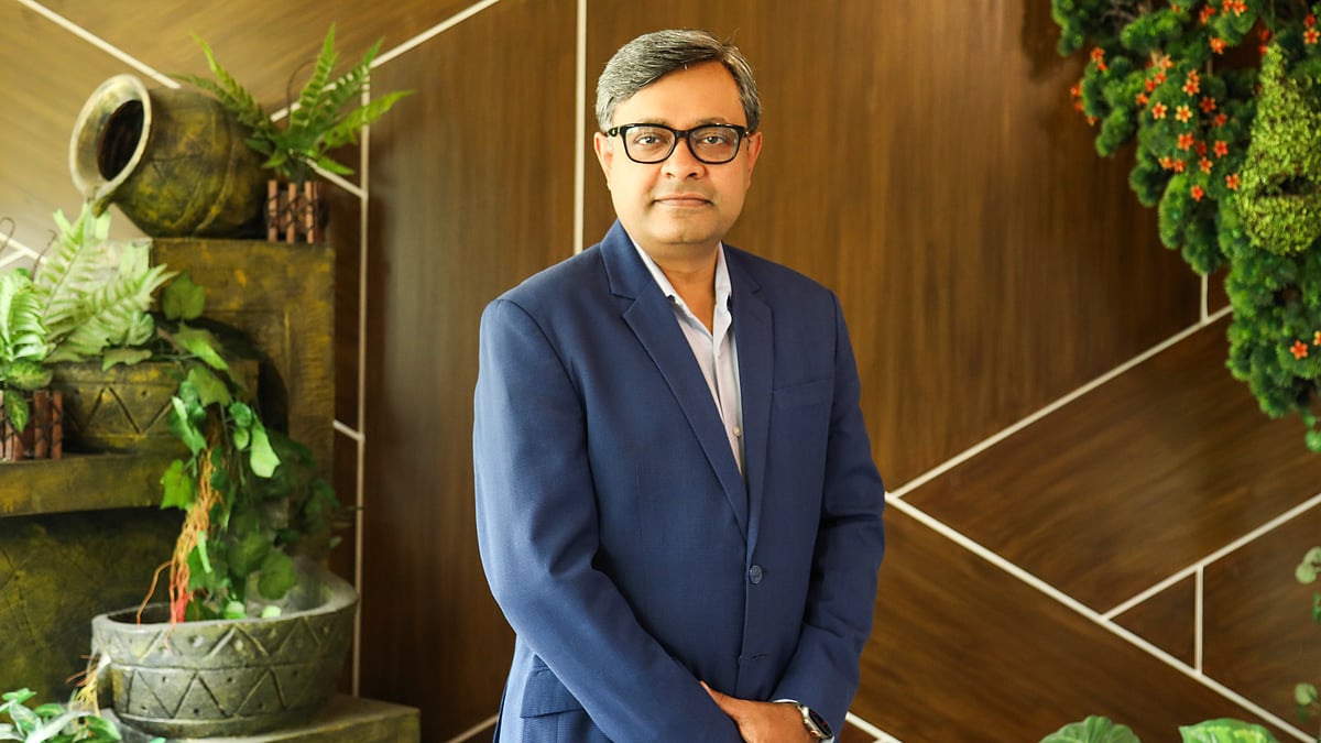  বিজয় কুমার মণ্ডল