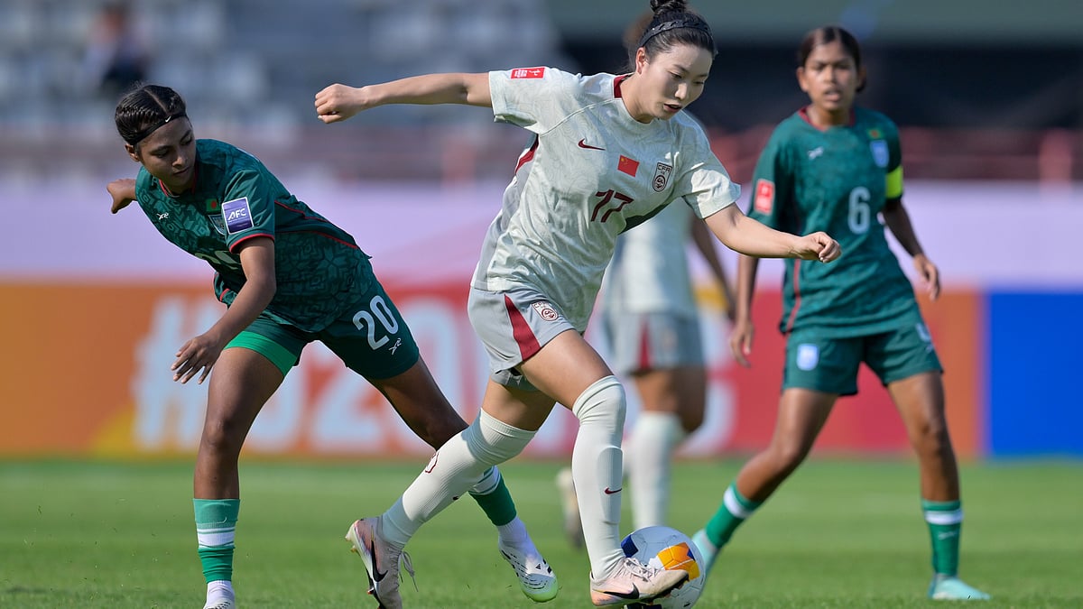 প্রতিরোধ গড়েও চীনের কাছে ২ গোলে হার বাংলাদেশের