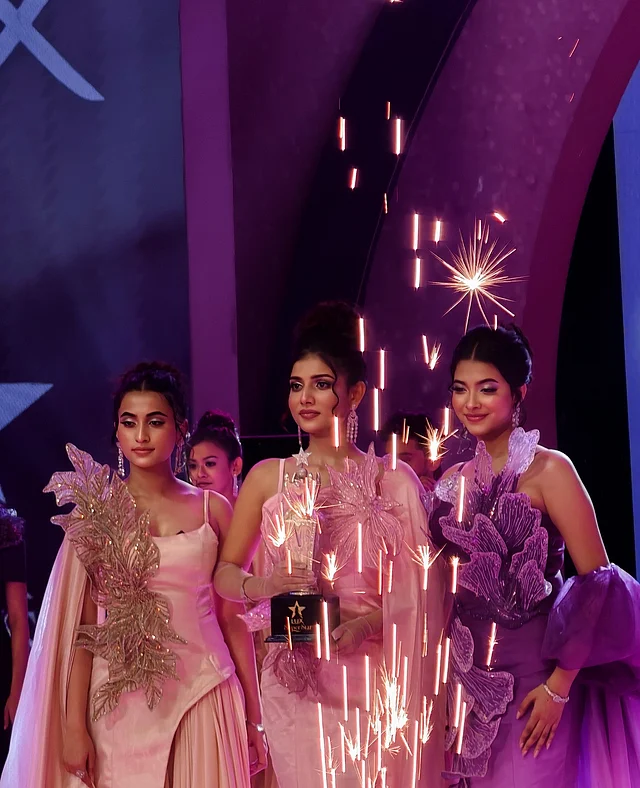 অনুষ্ঠিত হলো দেশের অন্যতম জনপ্রিয় রিয়েলিটি শো লাক্স সুপারস্টার-এর বহুল প্রতীক্ষিত গ্র্যান্ড ফিনালে