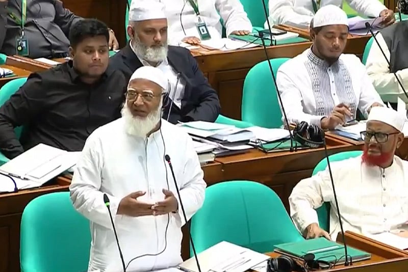 ঈদযাত্রায় নিহতদের জন্য সংসদে দোয়ার অনুরোধ বিরোধীদলীয় নেতার