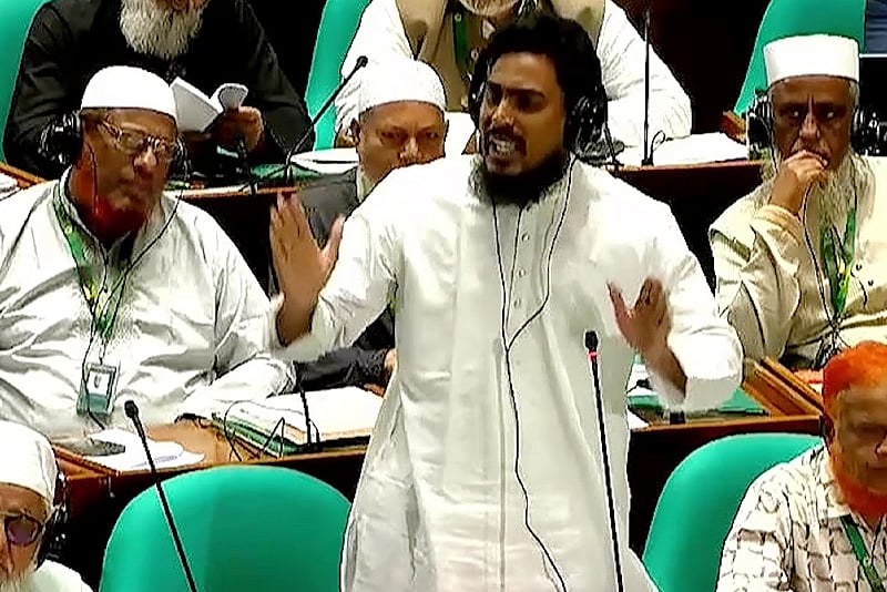 জুলাই সনদ ও সংবিধান নিয়ে বিএনপির অবস্থানের সমালোচনা এনসিপির আখতারের