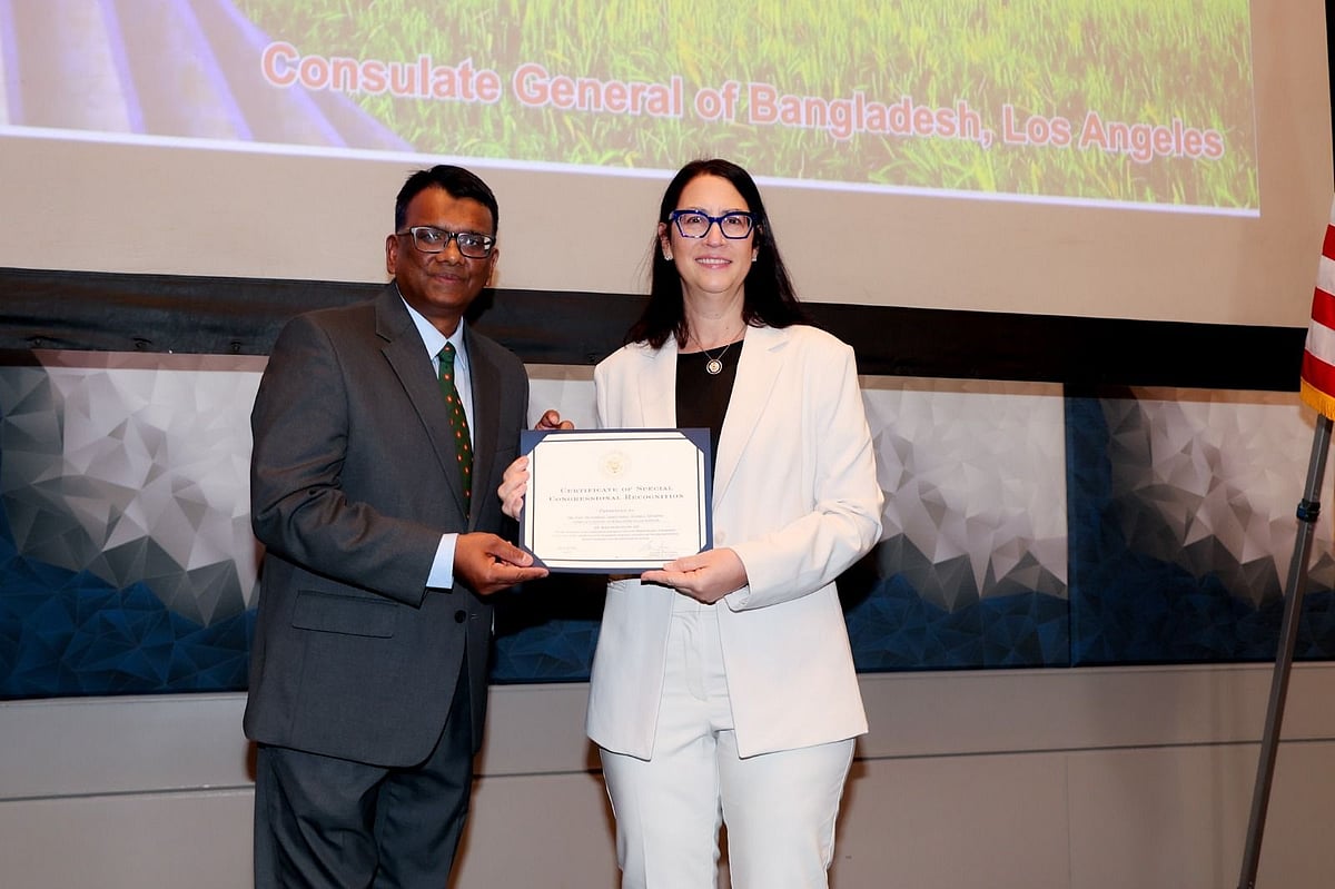 লস অ্যাঞ্জেলেস কনস্যুলেটের স্বাধীনতা দিবস উদ্‌যাপন, ১৭ বছর পর আমন্ত্রণ পেল বিএনপি