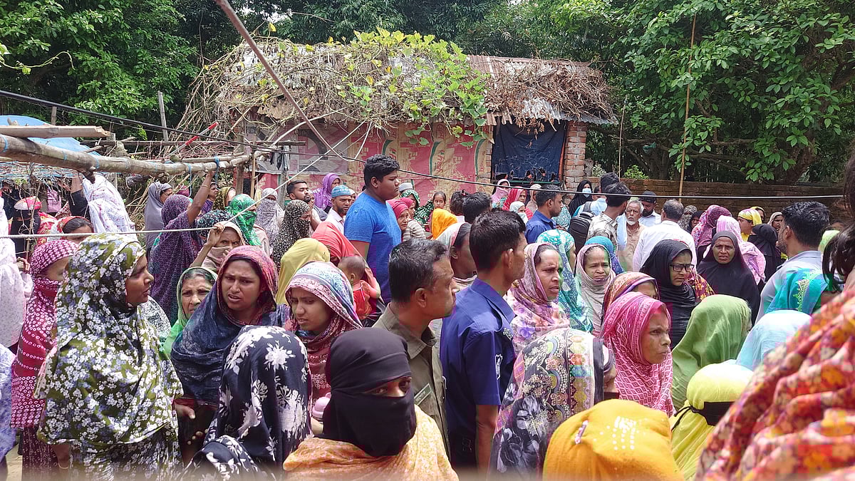 গাজীপুরে নৈশপ্রহরীর বাড়িতে ডাকাতি, নারীকে হত্যা করে টাকা-স্বর্ণালংকার লুট