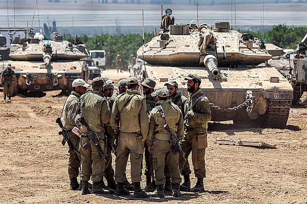 ইরানে হামলা চালানো হবে না, লেবাননে চলবে: ইসরায়েলি সামরিক বাহিনী