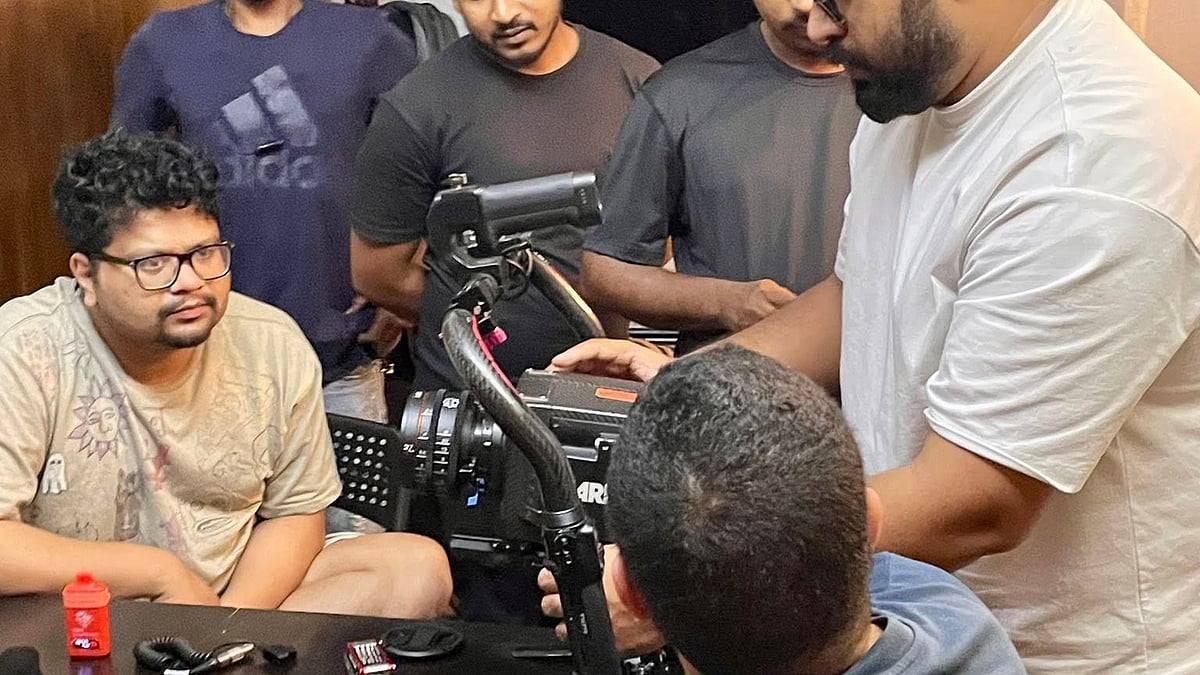 প্রি–প্রোডাকশন নিয়ে ব্যস্ত নুহাশ হুমায়ূন। ছবি: ফেসবুক থেকে