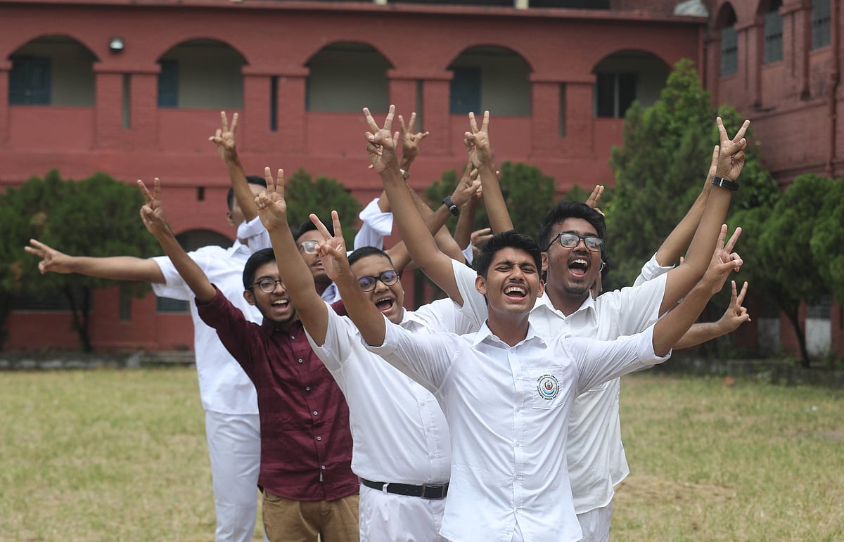 কলেজশিক্ষার্থীরা পাবে ভর্তি সহায়তা ৬,০০০ টাকা, আবেদন যেভাবে করতে হবে
