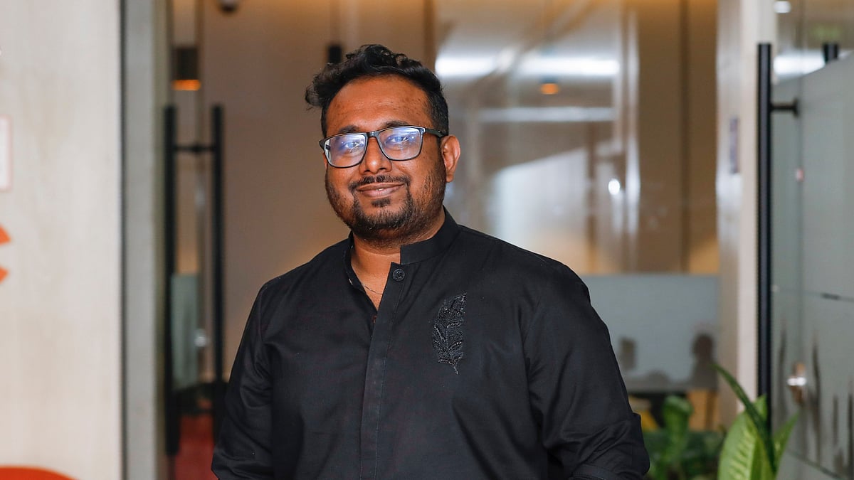 ছবি নিয়ে লন্ডন যাচ্ছেন রাফী, ‘তুফান’-‘তাণ্ডব’–এর সিকুয়েল কি হচ্ছে