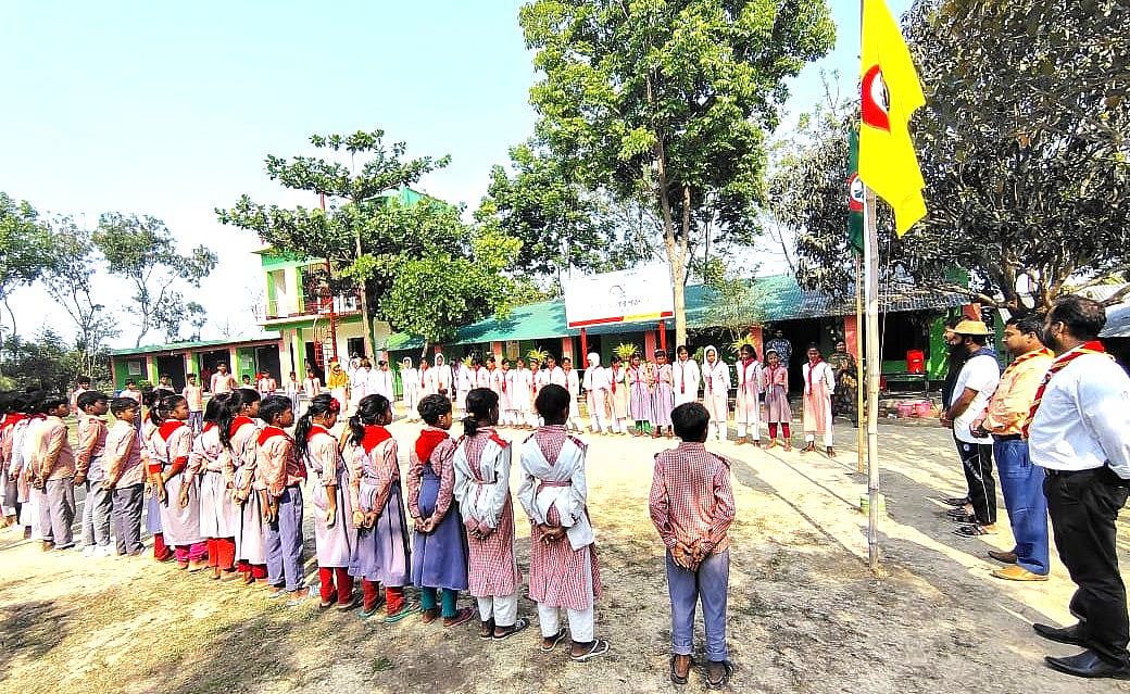 বাবুডাইং আলোর পাঠশালায় স্কাউটস দিবস পালন: পরিষ্কার-পরিচ্ছন্নতা অভিযান ও আলোচনা সভা