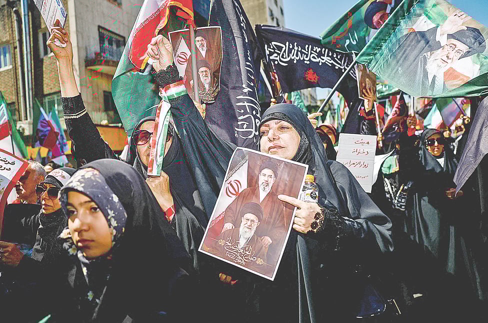 যুদ্ধবিরতি নিয়ে অনিশ্চয়তার মধ্যে পাকিস্তানে সংলাপের প্রস্তুতি