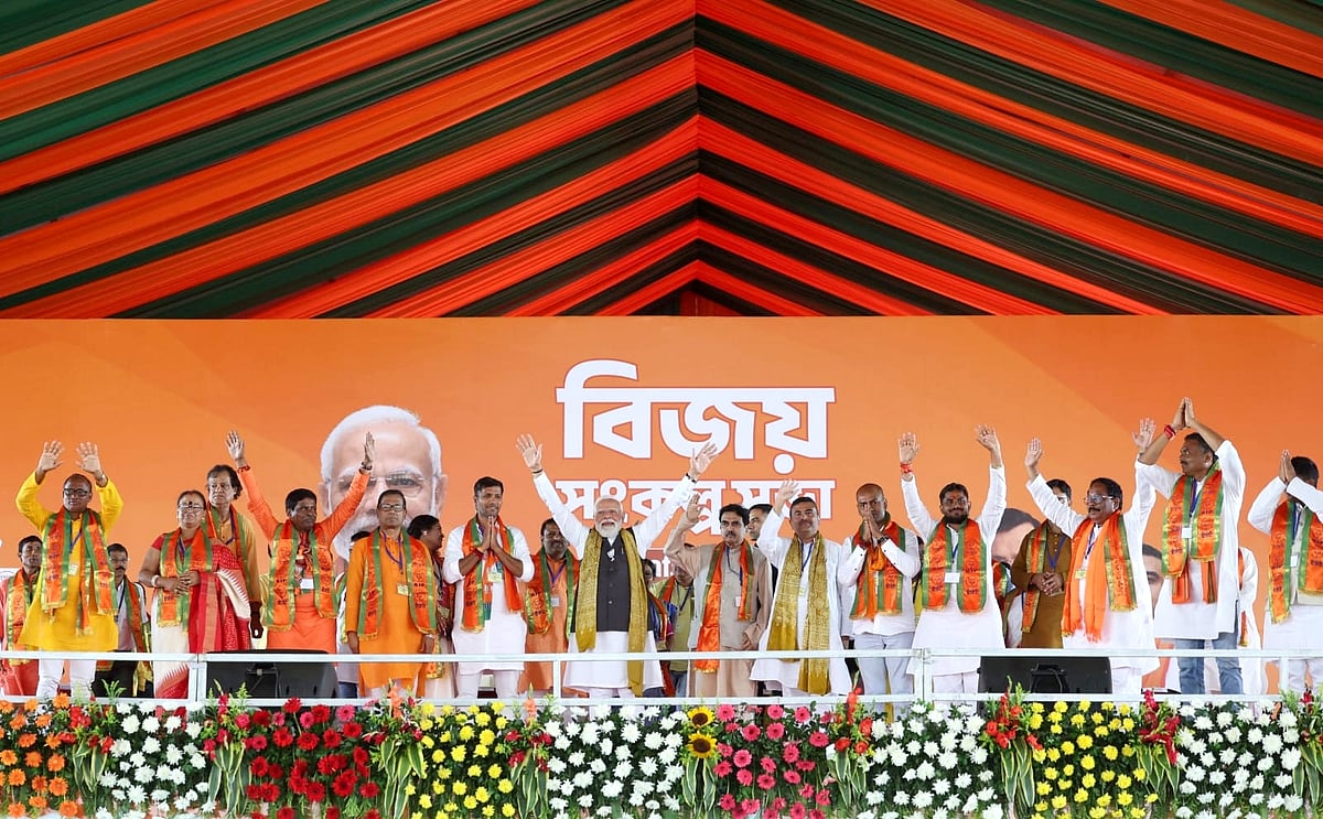 পশ্চিমবঙ্গে বিধানসভা নির্বাচনকে কেন্দ্র করে মোদি-মমতার পাল্টাপাল্টি বক্তব্য