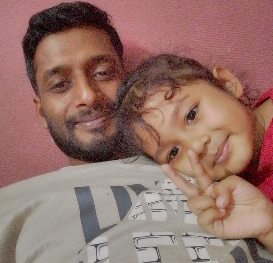 মেয়ের শেষ আবদার, ‘বাবা আমাকে বুকে নাও, পানি দাও’