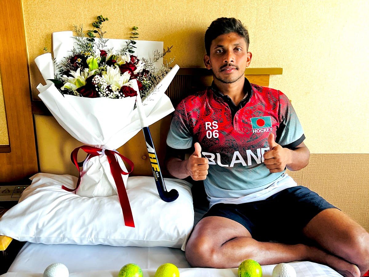 রোমানের নীরব এক শতকের কীর্তি