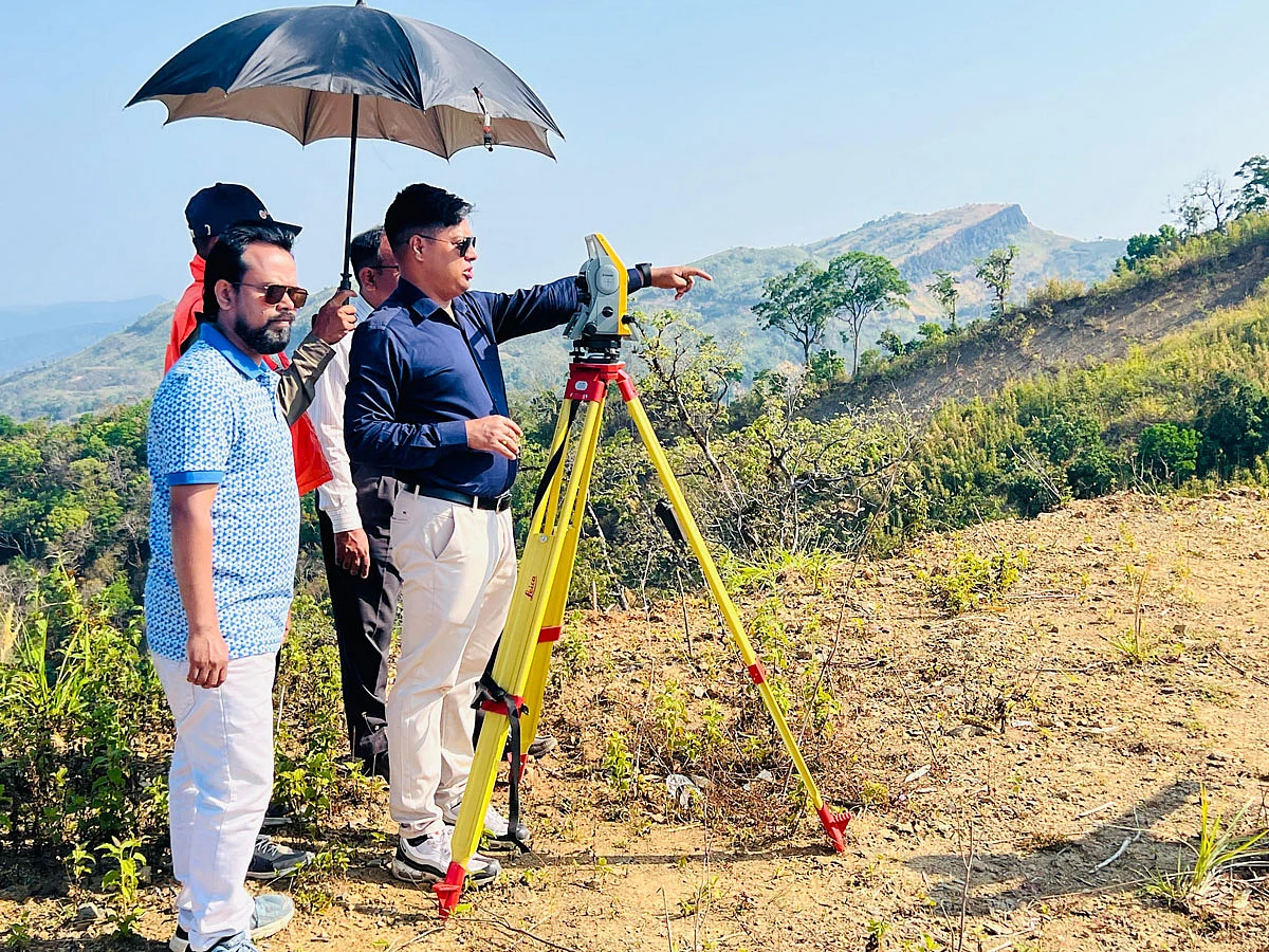 prothomalo-bangla%2F2026-04-11%2Fdrdsuhin%2FHill-2.jpg?w=1536&auto=format%2Ccompress&fmt=webp