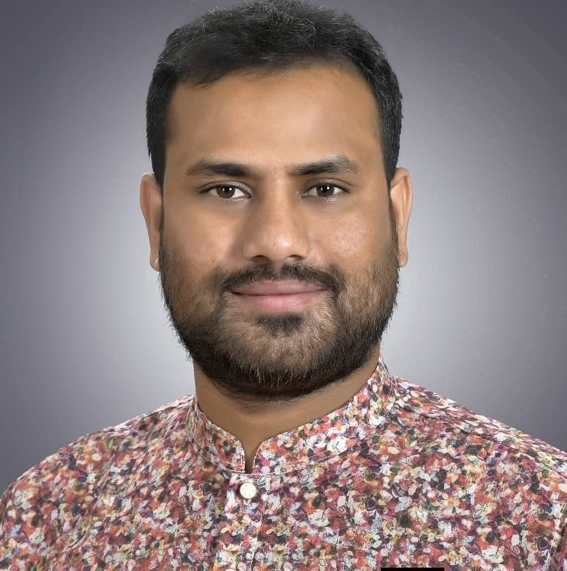 পিআইওকে মারধরের মামলায় গণ অধিকার পরিষদ নেতা মামুনুর রশিদ গ্রেপ্তার