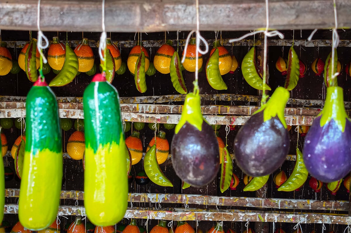 পালপাড়ার রঙে বৈশাখের আগাম ছোঁয়া