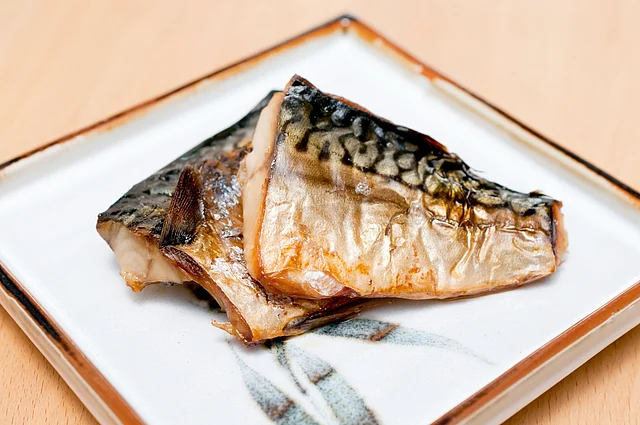 হালকা মসলা বা সস দিয়ে গ্রিল করা যায় ম্যাকারেল 