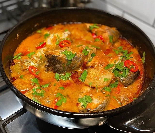 এই মাছের ভুনা খুবই ভালো হয় খেতে। 