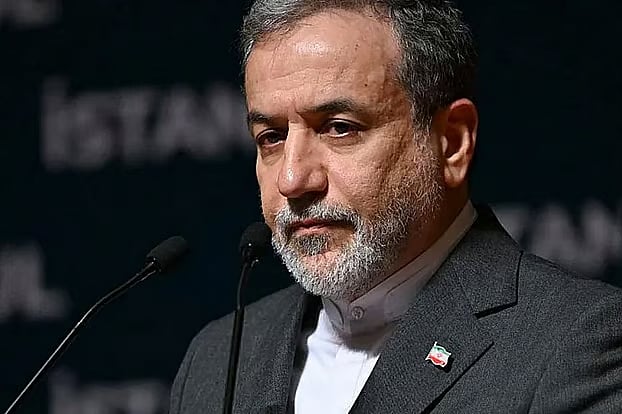 যুক্তরাষ্ট্র–ইরান শান্তি আলোচনার সময় ‘নেতানিয়াহুর ফোন সবকিছু বদলে দিয়েছে’: আরাগচি