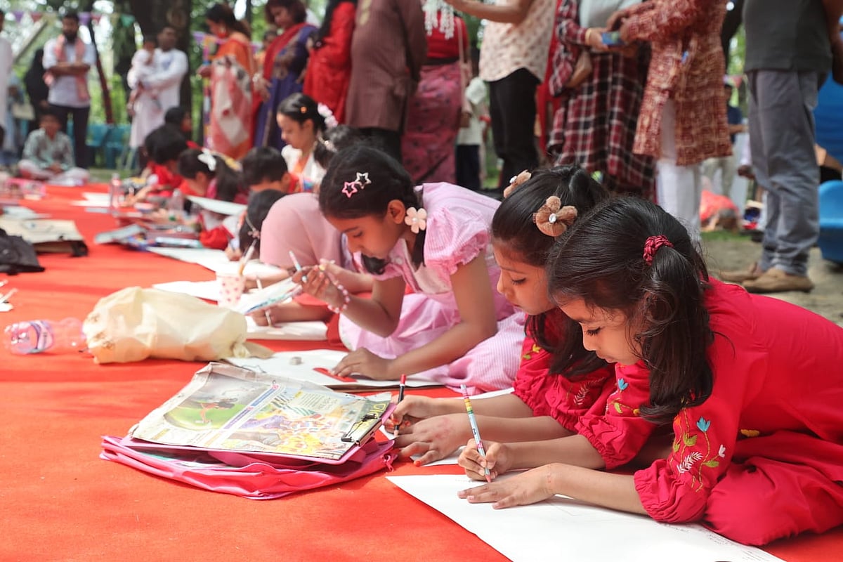 ছবিতে প্রথম আলো বৈশাখী উৎসব