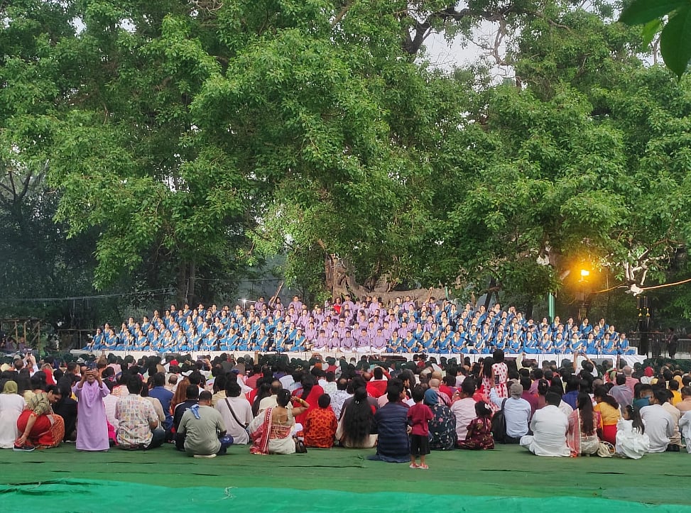 রমনার বটমূলে ছায়ানটের বর্ষবরণ অনুষ্ঠান শুরু