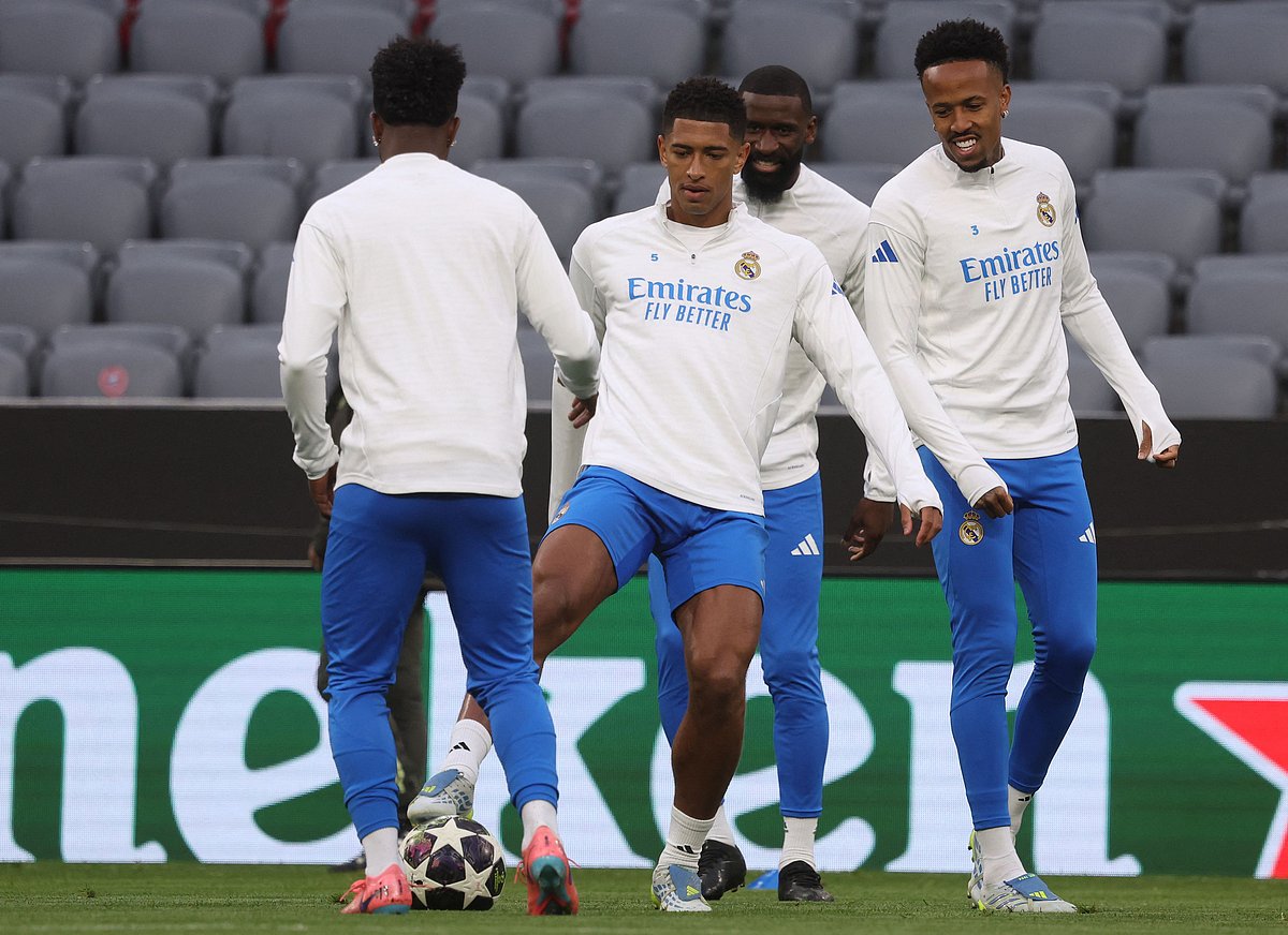 বার্সেলোনা যা পারেনি রিয়াল কি পারবে