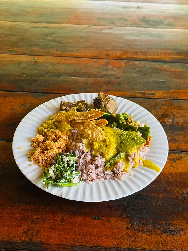 শাকাহারি বুফের খাবার