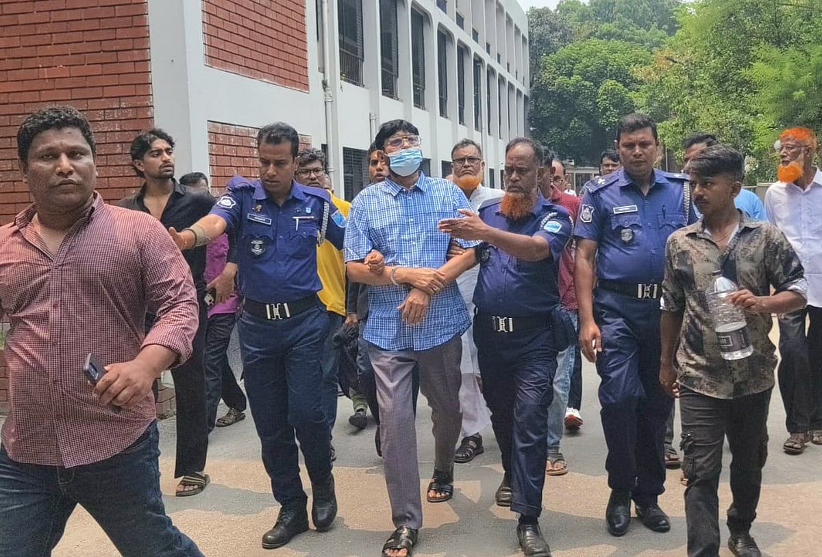 মানিকগঞ্জে দুদকের মামলায় আওয়ামী লীগ নেতা রমজান আলী কারাগারে